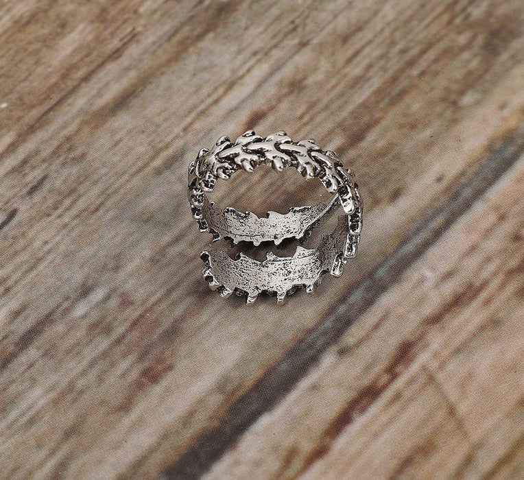 Alloy Retro Geometric Backbone Ring Opening Adjustable