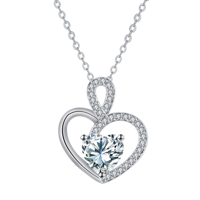 European And American Fashion New Style Necklace Love Heart Pendant Clavicle Chain Jewelry Women