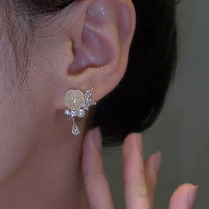 Fashion French Pearl Flower Earrings For Women