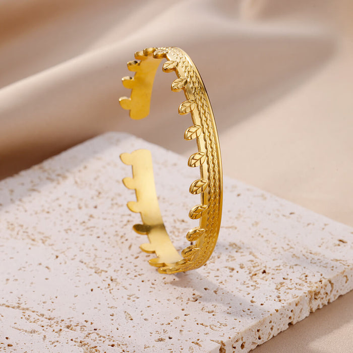 Simple Pleated Pattern Opening Bracelet Women